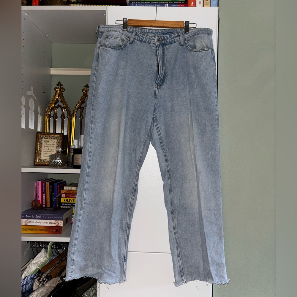 H&M Light Blue High-Rise Women’s Jeans